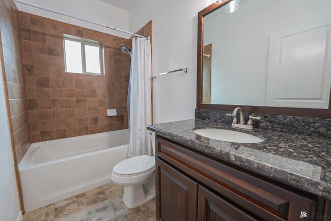 Building Photo - 4429 W 25th Ln