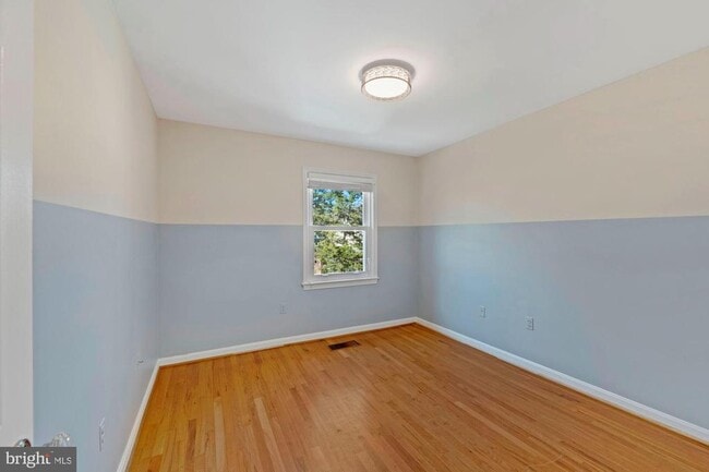 Building Photo - 1028 N Pelham St