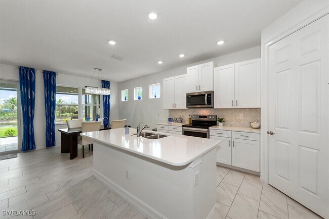 Building Photo - 16520 Seagate Pl