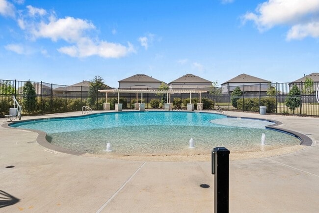 Building Photo - 5811 Blue Grama Dr