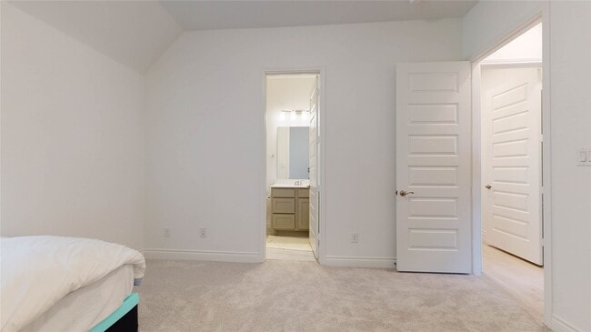 Building Photo - 19034 Paso Fino Pr Ln