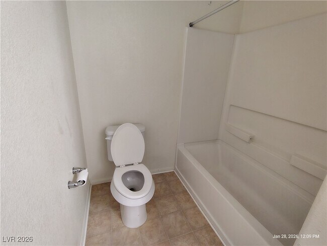 Building Photo - 9300 Keystone Ridge Ave