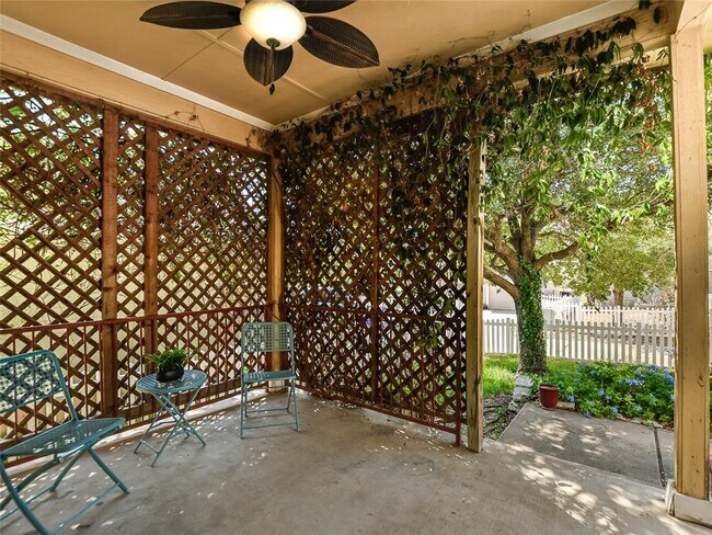 Building Photo - 1316 Diner Dr