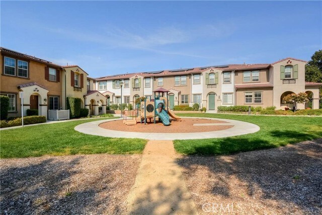 Building Photo - 3212 Willow Creek Rd