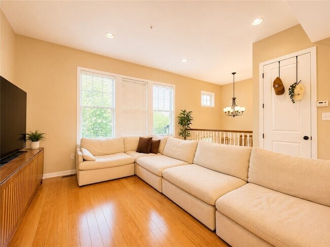 Building Photo - 292 Venango Trail