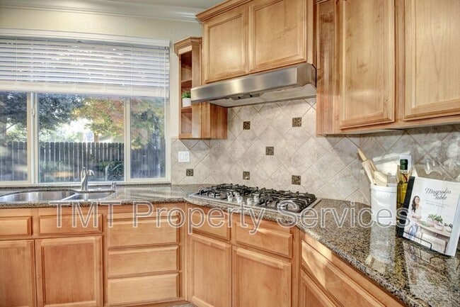 Building Photo - 3725 Bella Cruz Ct