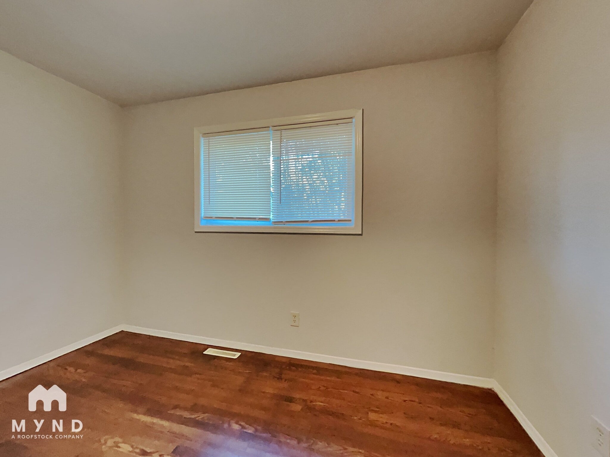 Building Photo - 301 Edgegreen Dr