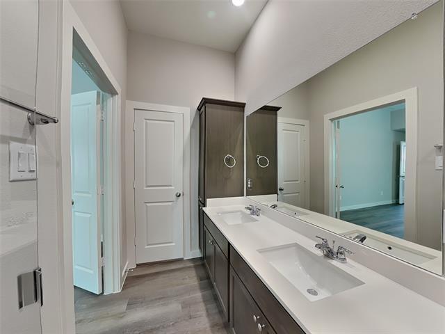 Building Photo - 1029 Fallgate Dr
