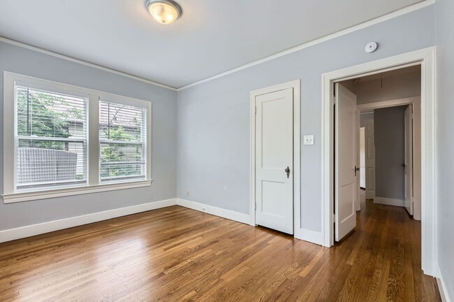 Building Photo - 3002 Lafayette Ave