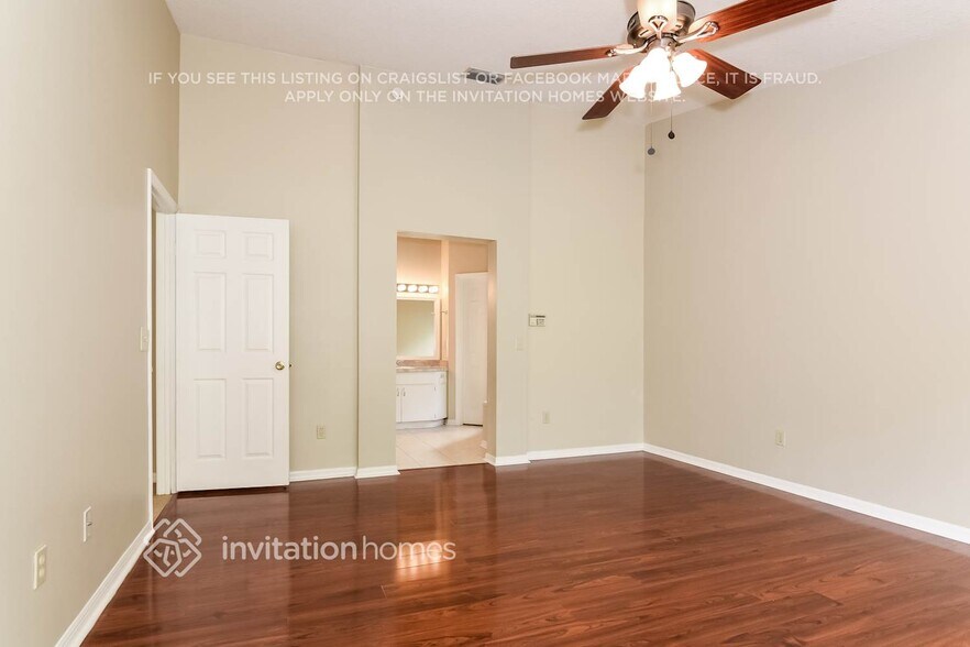 Building Photo - 3819 Harrogate Dr