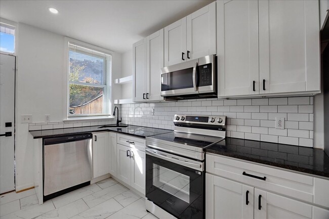 Building Photo - 1936 Druid Hill Ave