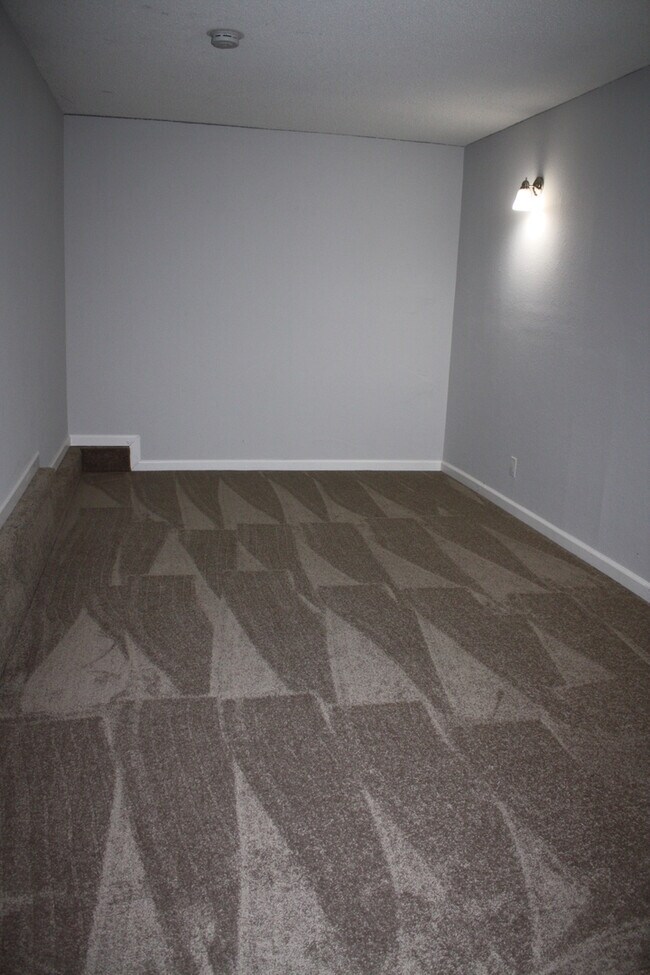 Building Photo - Property Rochester