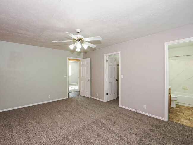Building Photo - Beautiful House in West Jordan