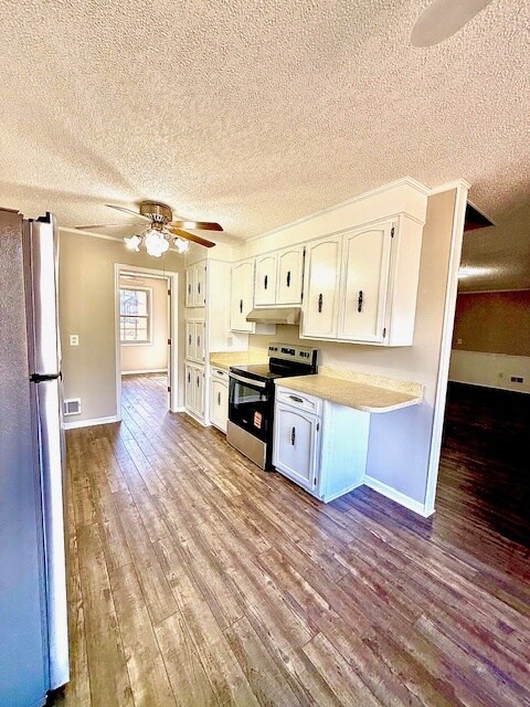 Building Photo - 122 Old Chapin Rd