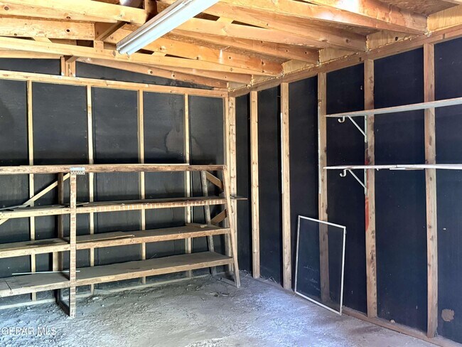 Building Photo - 2801 Hawick Rd
