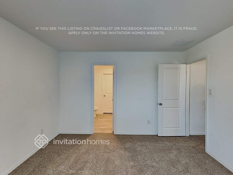 Building Photo - 135 Pasadena Pl