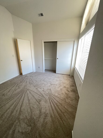 Building Photo - 134 Urshan Ct