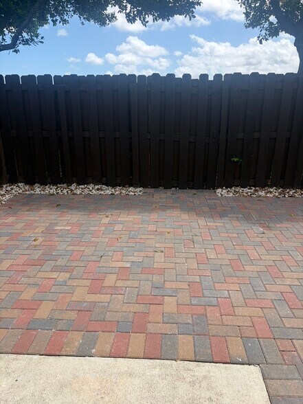 Building Photo - 12398 SW 125th Ter