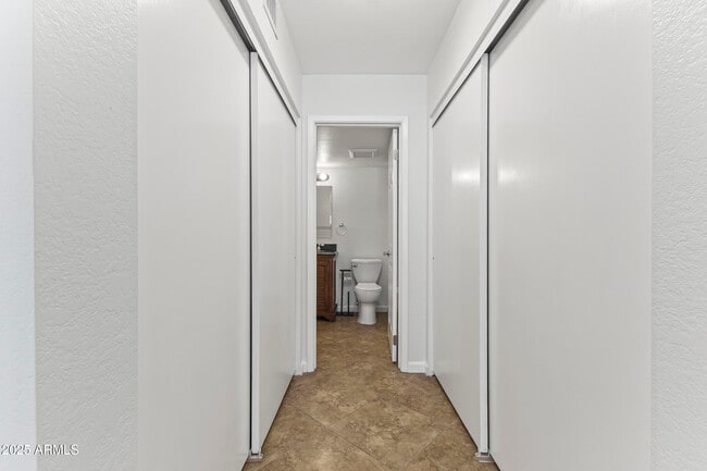 Building Photo - 4730 W Northern Ave