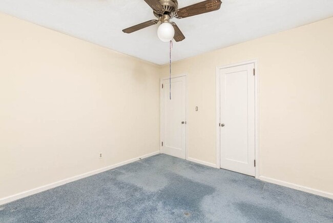 Building Photo - Cozy Brick Ranch in Norfolk