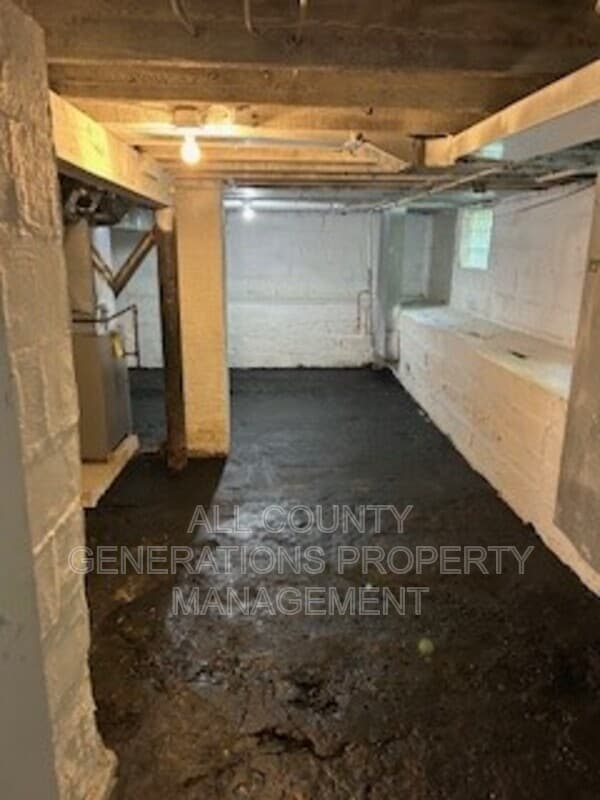 Building Photo - 9705 Orleans Ave