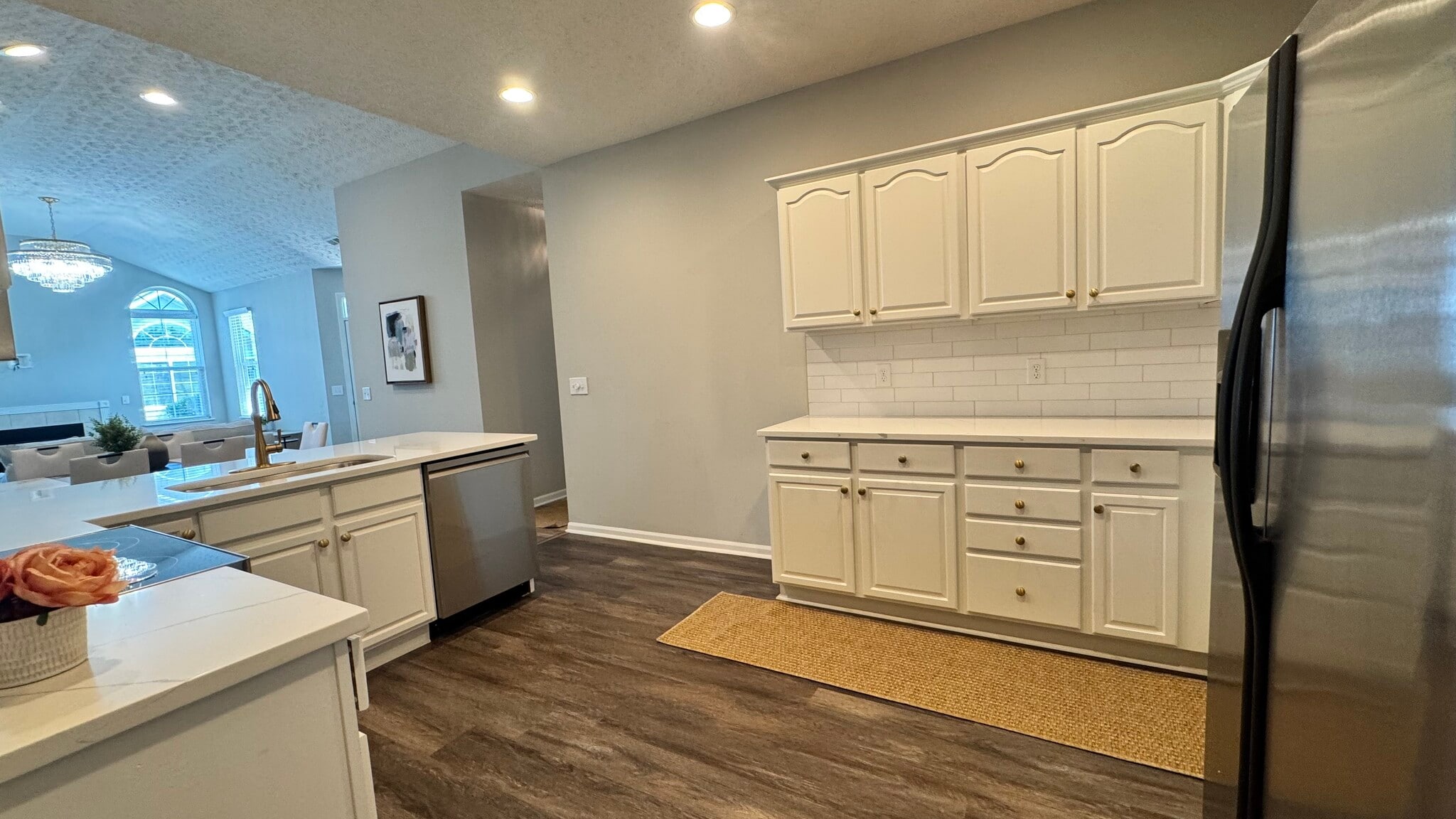 Building Photo - 6214 Brickside Dr