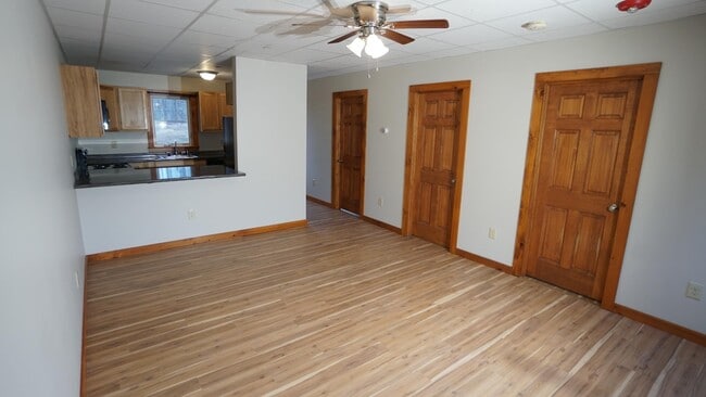 Building Photo - 19 Willys Wy