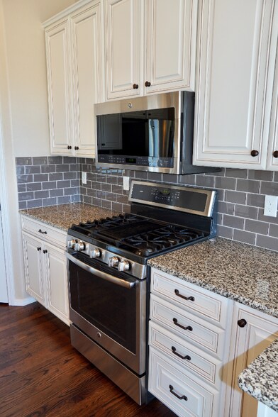 Building Photo - 8409 Crooked Branch Ln