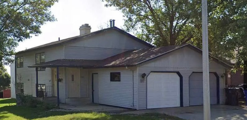 Building Photo - 4600 S Louise Ave