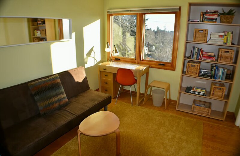 Building Photo - 4109 NE 19th Ave