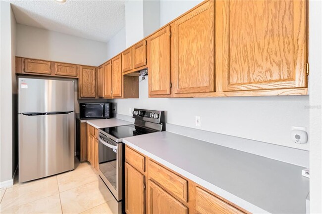 Building Photo - 2664 Tall Maple Loop