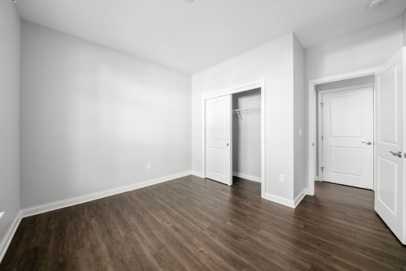 Building Photo - 5173 Hamptonshire Dr
