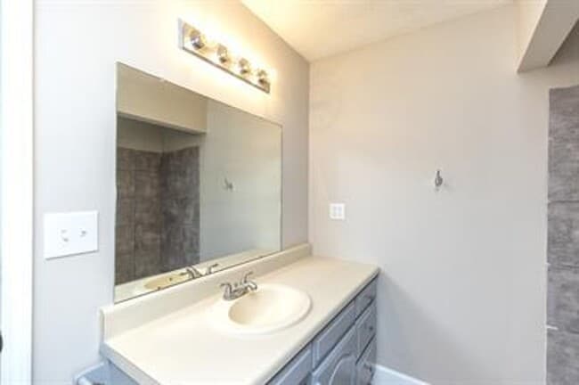 Building Photo - Charming 3BR/2BA Home in Vincent