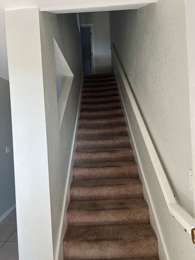 Building Photo - Villa Congress