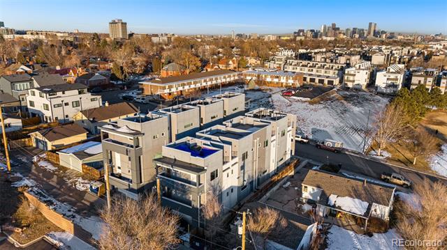 Building Photo - 1245 Utica St