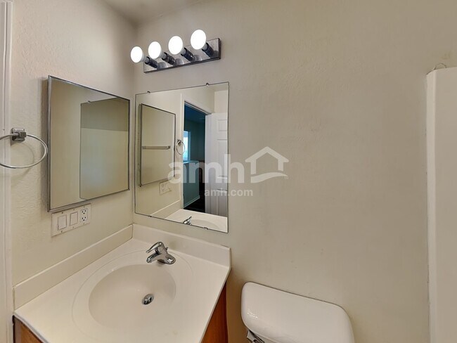 Building Photo - 2759 N 106th Ln