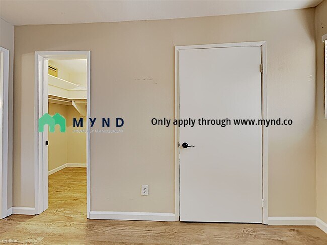 Building Photo - 1 br, 1 bath  - 2411 Adams Ave 21