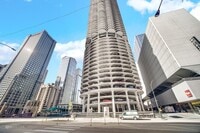 Building Photo - 300 N State St