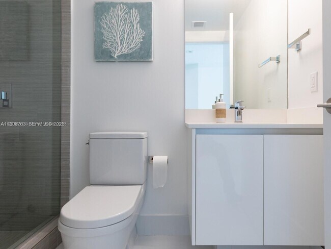 Building Photo - 330 Sunny Isles Blvd