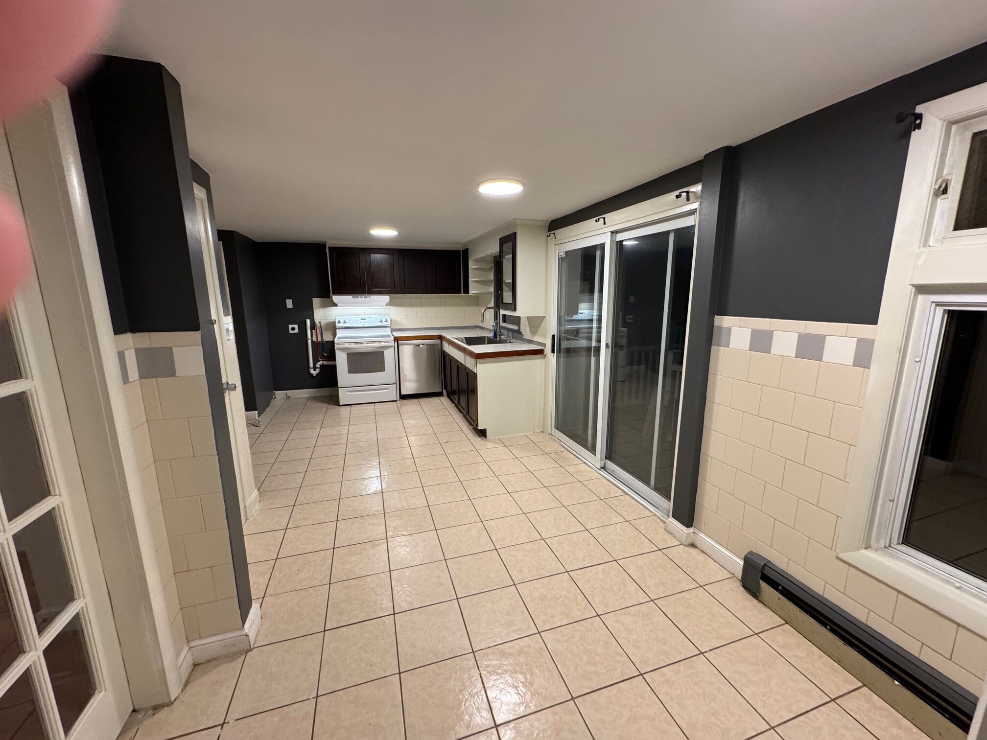 Building Photo - 115 Vermont St