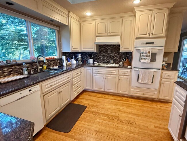 Building Photo - SARATOGA - Meticulously maintained home in serene settings with pool-Hillside Oasis