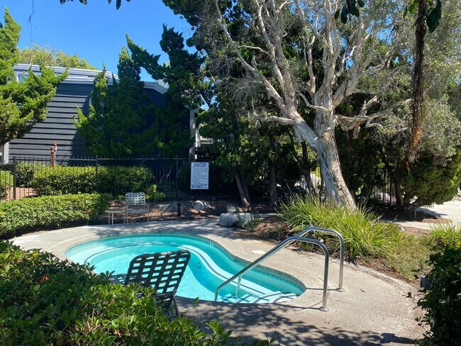 Building Photo - Completely Remodeled 2 Bedroom, 2 Bathroom...