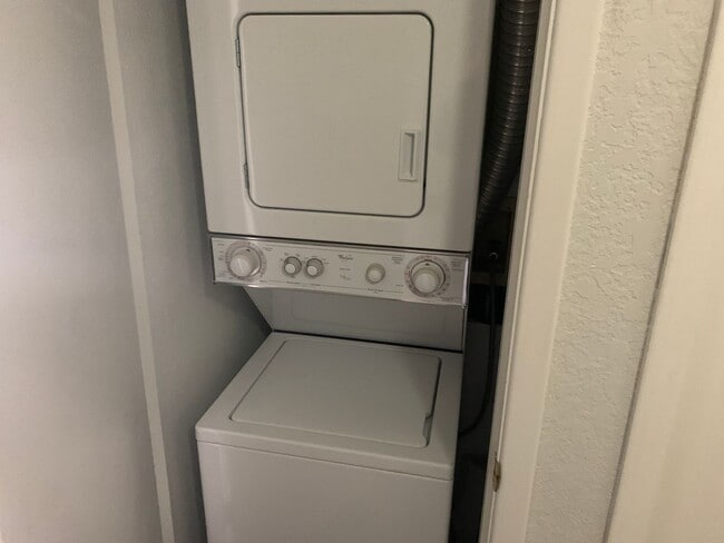 Building Photo - 1240 Stetson Rd