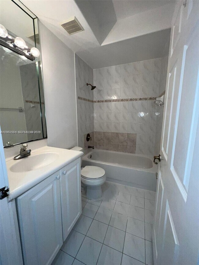 Building Photo - 4847 NW 108th Ct