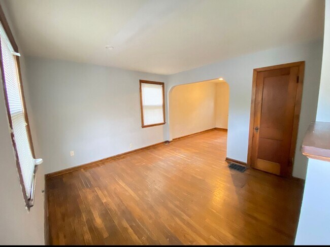 Building Photo - 2547-2549 Neil Avenue