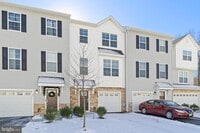 Building Photo - 69 Aviary Rd