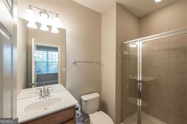 Building Photo - 2315 Limehurst Dr