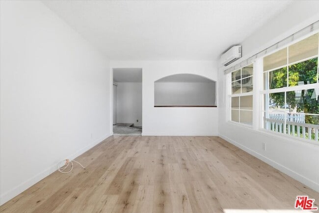 Building Photo - 2513 190th St