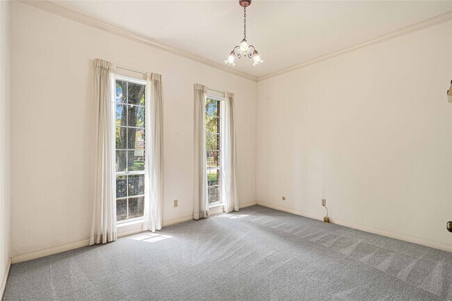 Building Photo - 5606 Graystone Ln