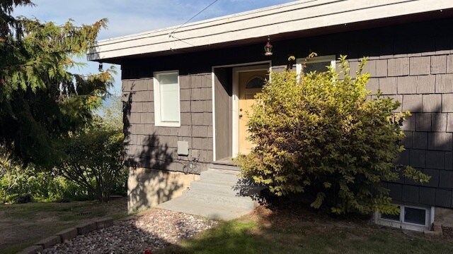 Building Photo - 8520 Naketa Beach Rd